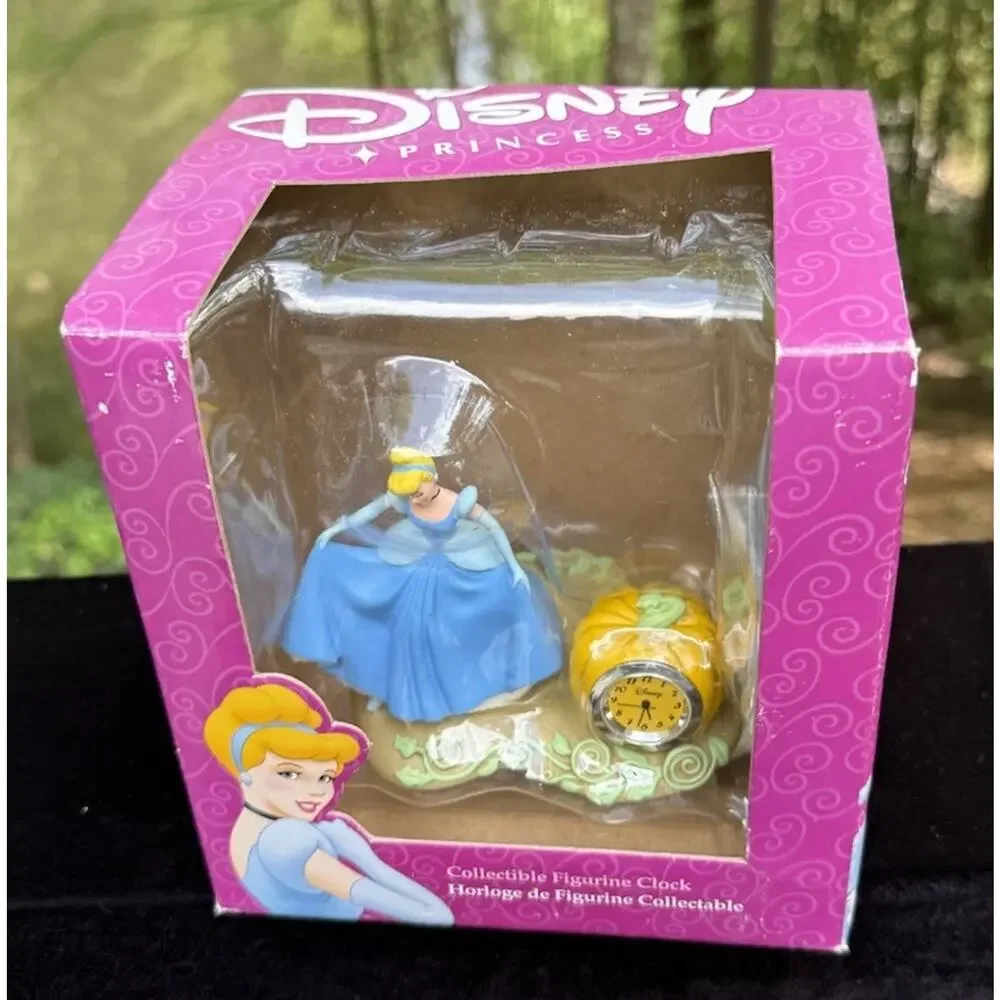 Rare Disney World Parks Cinderella Pumpkin Clock Brand New! MIB!
